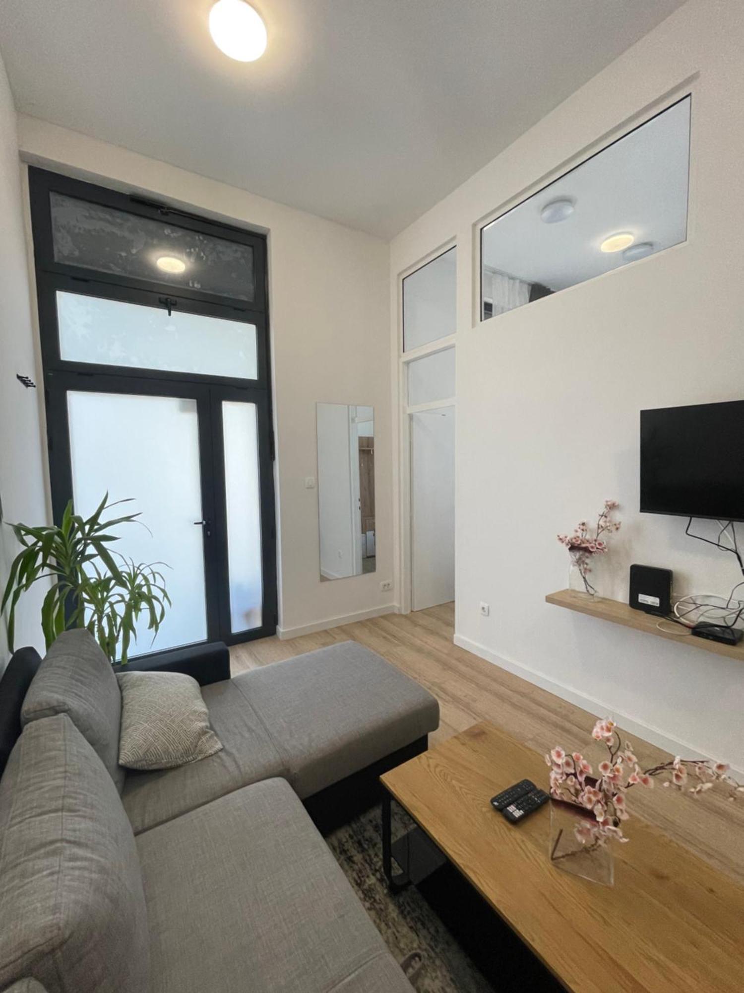 Two Bedroom Apartment N Split Kültér fotó
