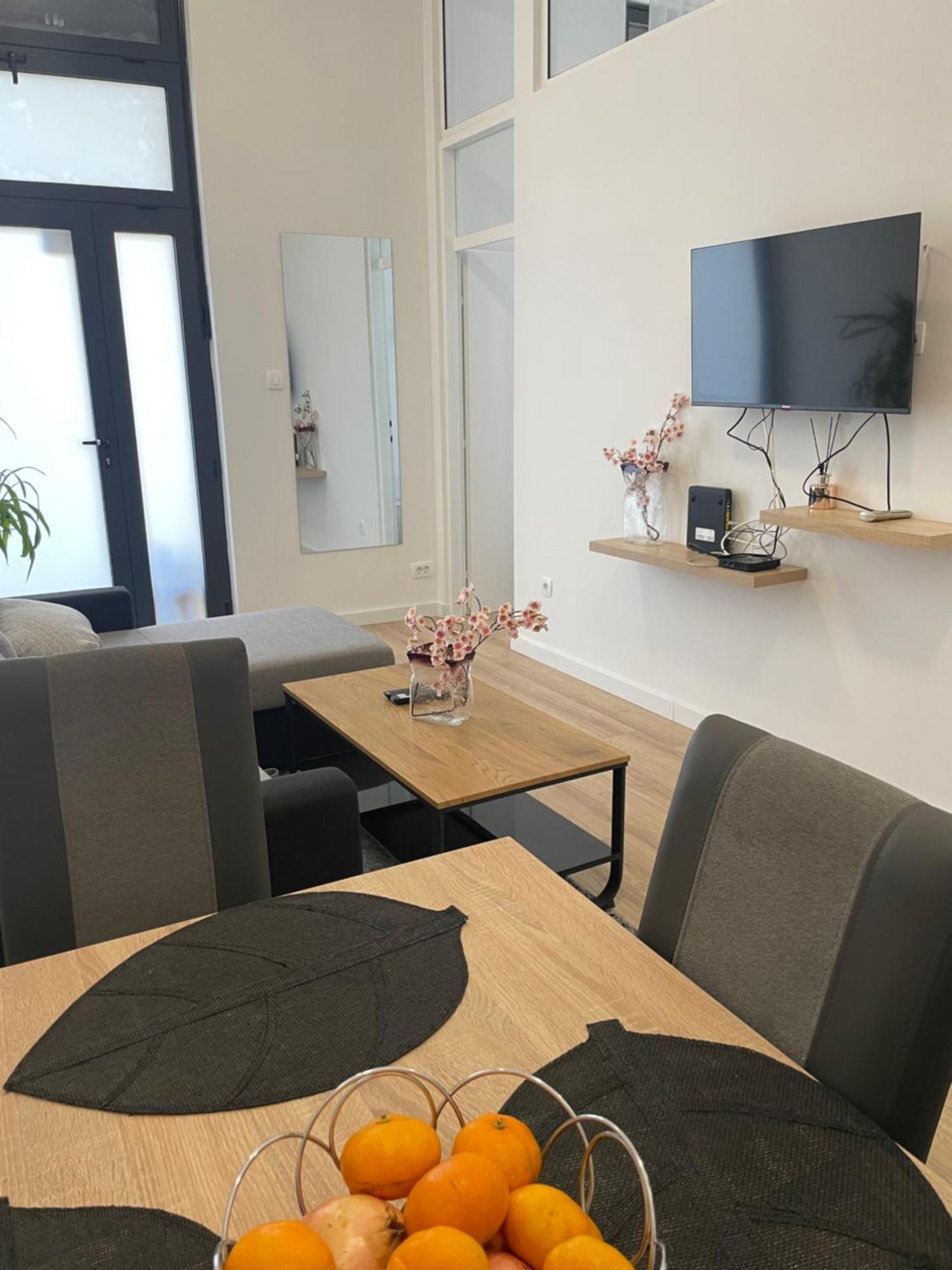 Two Bedroom Apartment N Split Kültér fotó